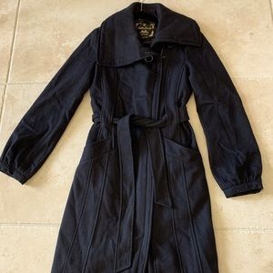 Beautiful wool coat, gorgeous with any outfit